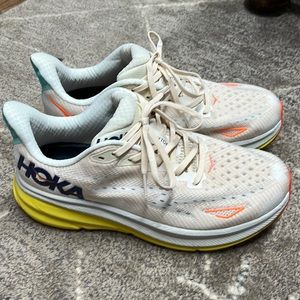 Hoka womens running shoes